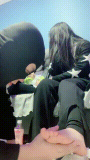 【精神小妹】6S素人学生主-原味白袜裸足气味羞辱狂舔 bf26042