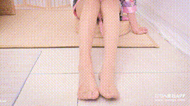 【SSA丝社】 短片 NO.062 素素 测试丝袜吸水性