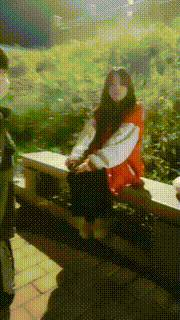 【袋鼠】表弟追求反被打 bf20866