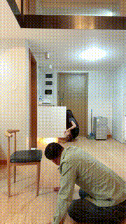 【泡芙】鞋+手脚并用狂抽耳光_高跟黑丝踩虐_【双视角版】bf44302_02