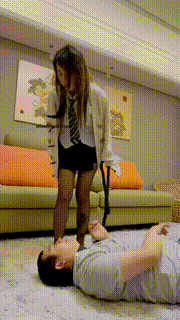 【C爷】脚耳光深喉插插插 JS230302