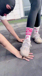 【Jeen】天台调-踩踏鞭打-钻胯-舔鞋底浓痰【双视角版】 bf30269_2