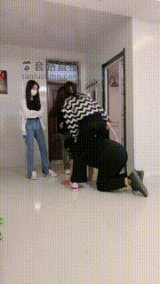 【精神小妹】诺诺带两素人妹妹小白鞋tj bf18084