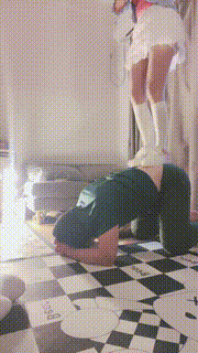 【桃子老师】学生主过膝袜虐打 bf20007