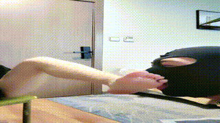 【甜柚】玉足狂舔插嘴_掐乳_腿绞_脚喂食JS250112-31