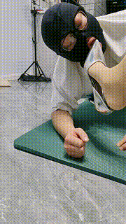 【小小小魔女】空姐虐废刁蛮乘客 bf22257