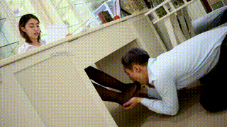 【H.P.L栖心之栈】—夏芙黑丝脚OL经理调教下属