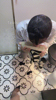 【爱神】纹身小妹暴力虐-鞭打踢踹-踩狗头-提档 bf28984