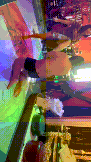 【晨晨cc】刑房踩踏虐乳专场 bf7619