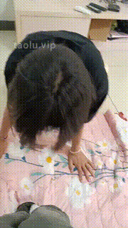 【小可可呀】继续开发学姐当狗-脚踩强制磕头羞涩舔脚舔鞋 bf28540