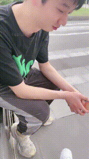 【樱桃大大】户外偶遇粉丝白鞋虐 bf33485