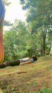 【魔鬼天使】户外虐跟踪狂-坐脸窒息_碾压踩_骑马【双视角版】bf42909_02