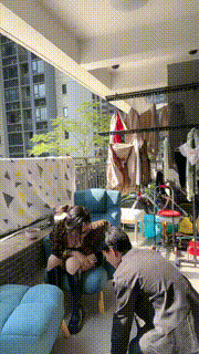 【薇薇】家奴阳台下跪伺候JS250320-8