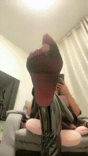 【梦露】沉浸式调恋足贱奴JS241030-17