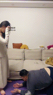 【埋汰】御姐女神玉足踩虐bf49892