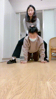 【可爱小布丁】首调贱狗-闻舔白袜_口水深喉 bf23657