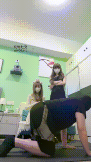 【鹿可】姐妹花-白袜+黑丝美腿踩虐【双视角版】bf51568_01