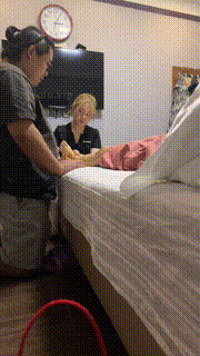 【朱砂痣】超美技师姐姐-吃烟灰拖鞋调喝口水 bf33381