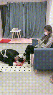 【晚晚】男保姆日常伺候全体重踩背钻胯舔脏鞋底 bf27106