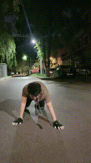 【沈阳辣妈S】户外刺激调路人观看-骑马舔脚遛狗 bf30248