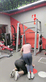 【礼礼大人】推荐-双S-健身房物化-跳踩-强制舔原味【三视角版】bf28808_1