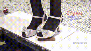 销售文员穿原味黑丝坐脸窒息