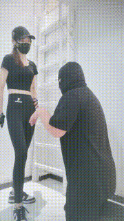 【美娜格格】御姐女神白袜暴力虐打 bf31708