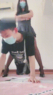 【桃子老师】惩罚夜不归宿的弟弟-揪耳朵-高跟踩-转胯骑马-插嘴 bf30823_1