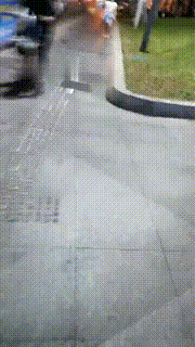 【梵高】真实-成功3个路人踩踏闻鞋 bf11225