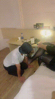 【小御】继母黑丝-骑马转胯踩踏 bf32006