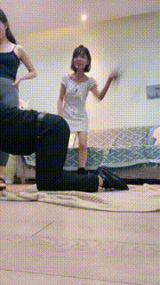 【嘉妮S】双S深夜虐-闻舔脏鞋棉袜碾压踩【三视角版】JS23092402_1