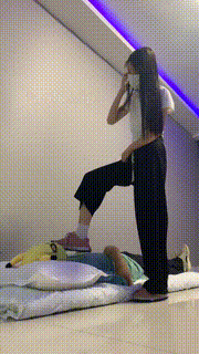 【精神小妹】多S重度踩跺脸折磨-舔脚 bf30829