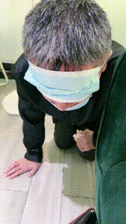 【艾丝冷S】晨起伺候妈妈舔鞋底闻舔原味 bf25274