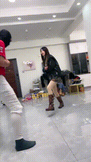 【一一S】长靴超暴力虐打-白袜踩踏-骑马喝口水 bf27270