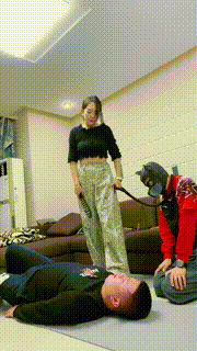 【麋鹿银儿】素人S酒后戏耍狗 bf20713