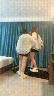 【欣婷】3S-小白鞋白袜+高跟踩踏【三视角版】bf45957_3