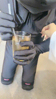 【沅芷大人】晨起伺候-脚踏坐垫喝饮料 JS23081809