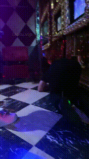 【禾未】KTV双女神调-骑马踩踏舔鞋底闻臭袜脚【三视角完整版】bf31970_2