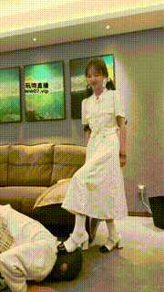 【猴歌】腿绞坐脸窒息-皮鞋白袜踩bf51588