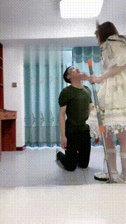 【领主老大】萝莉主惩罚抖M表哥【完整版】 bf18615_1