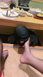 【琪琪大人】日料店恋足伺候-喂食 bf29186