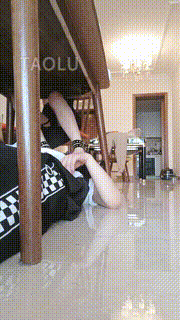 【阮芷大人】饭桌下伺候双主吃饭 bf12090