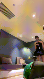 【榕S】性感女神网袜长靴高跟踩虐地毯【双视角版】 bf33290_2