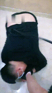 【小猫咪】强制圣水_重度鞭打踩踏 bf10667