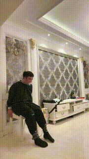 【桃幼幼】精神小妹-白袜塞嘴暴力踢踹鞭打捆绑踩踏 bf27502