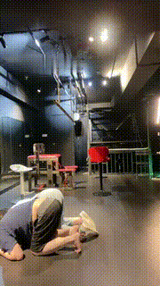 【雯希】香港S-鞭打双狗-夹狗舌-滴蜡-坐脸窒息【完整版】 bf29884_2