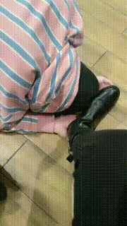 【恩曦】黑棉袜踩脸裸足深喉 bf25218