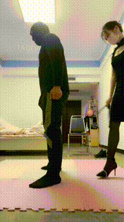 【辉夜】风韵女神黑丝美腿羞辱 bf11908