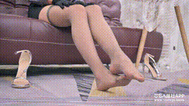 【SSA丝社】 评测 NO.141 君君 开箱西班牙进口CdR油亮无腰带丝袜评测视频（下）