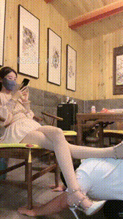 【沅芷】凳脚碾压狗爪-人体脚垫 bf30047